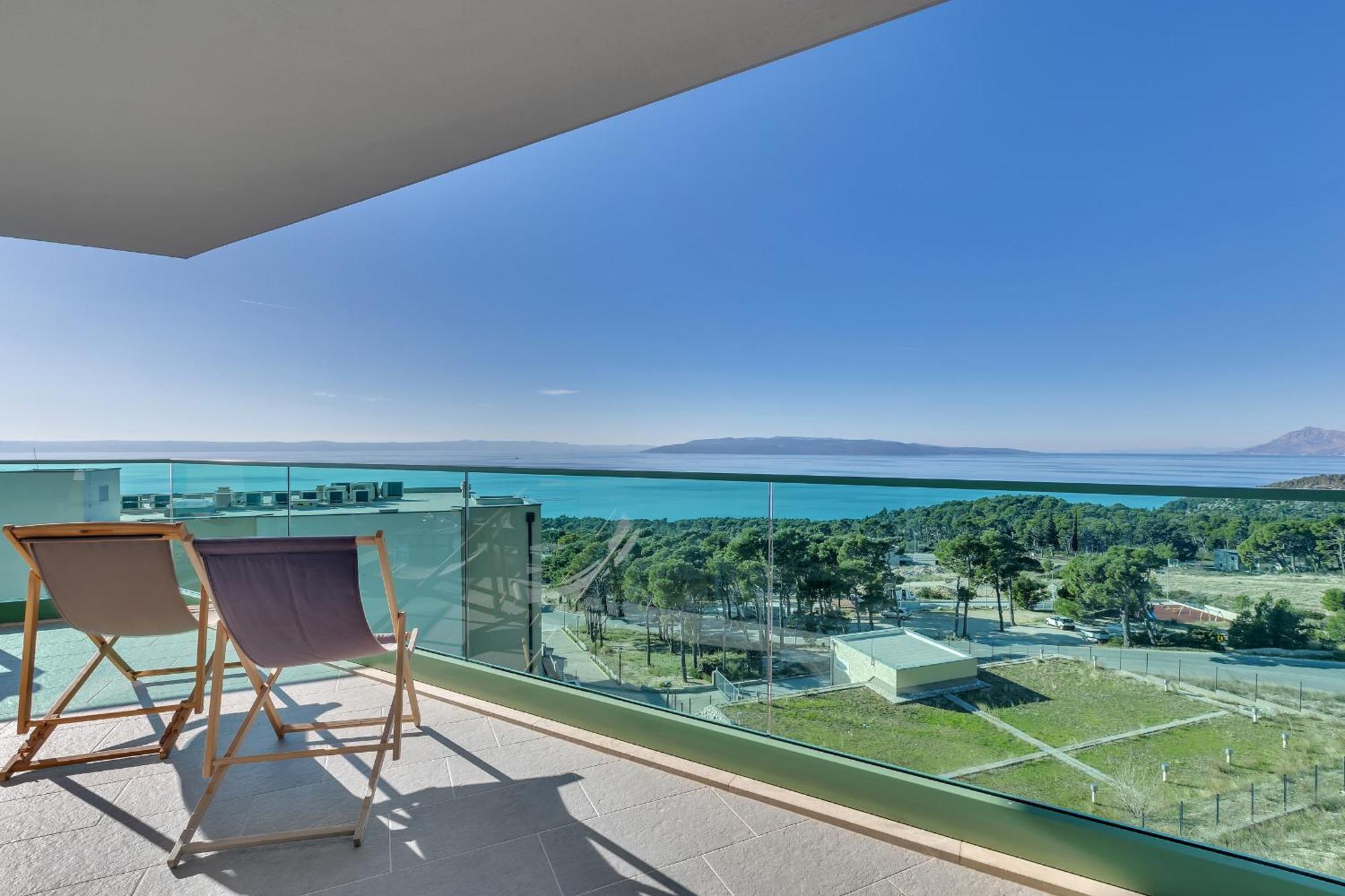 Exclusive Penthouse Big Blue With Private Jacuzzi Apartment มาคาร์สกา ภายนอก รูปภาพ
