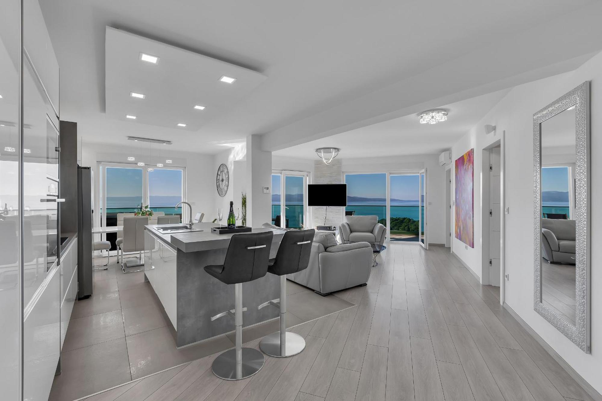 Exclusive Penthouse Big Blue With Private Jacuzzi Apartment มาคาร์สกา ภายนอก รูปภาพ