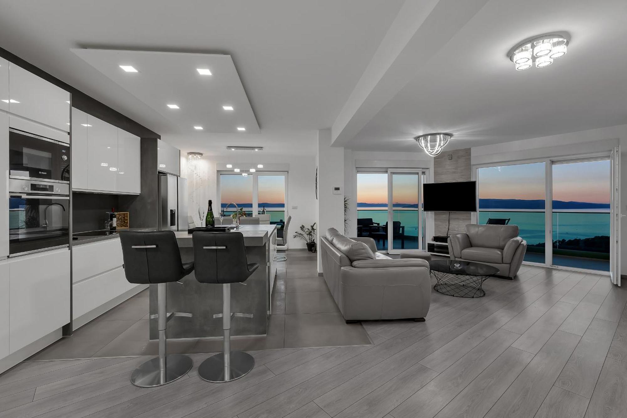 Exclusive Penthouse Big Blue With Private Jacuzzi Apartment มาคาร์สกา ภายนอก รูปภาพ