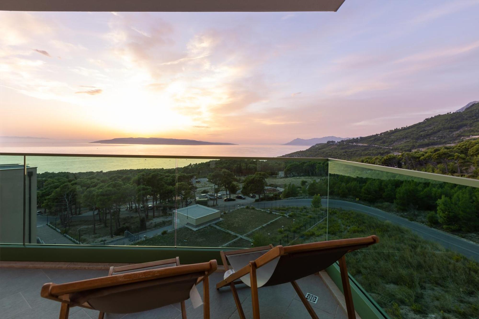 Exclusive Penthouse Big Blue With Private Jacuzzi Apartment มาคาร์สกา ภายนอก รูปภาพ